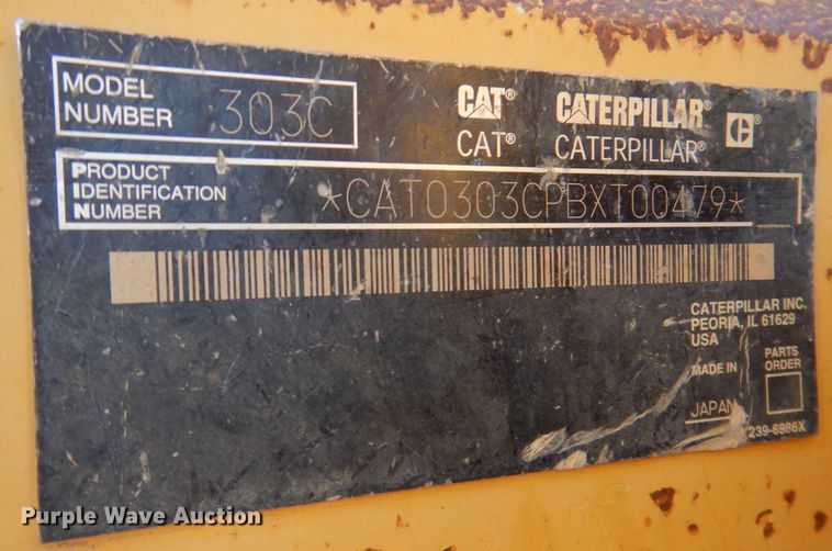 image for item DQ1910 2006 Caterpillar 303CCR  mini excavator