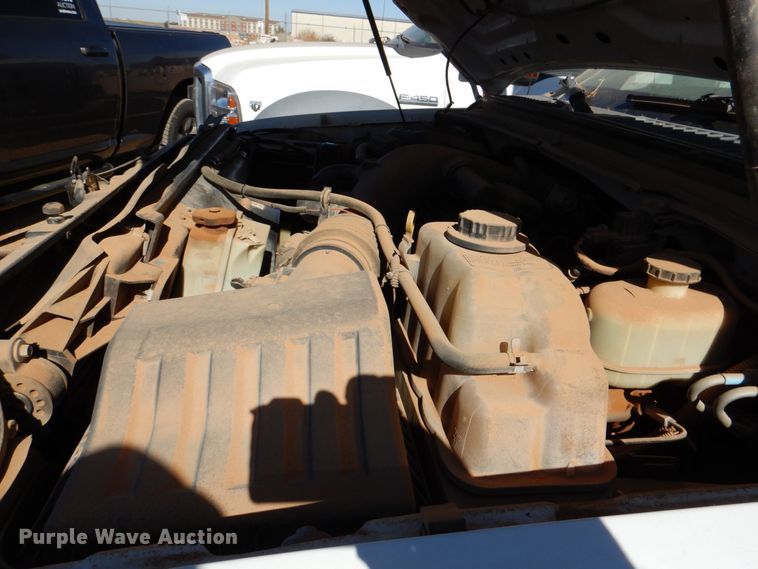 image for item DQ1911 2008 Ford F350 Super Duty XL  bucket truck