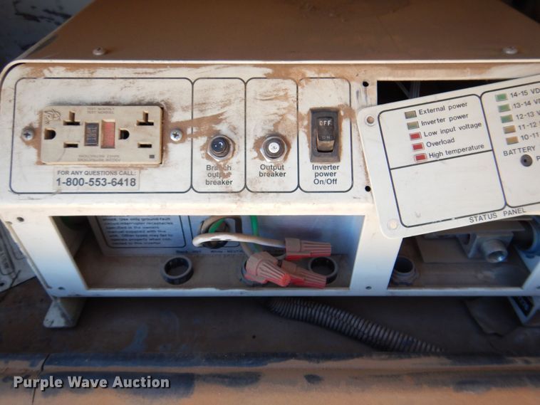 image for item DQ1911 2008 Ford F350 Super Duty XL  bucket truck