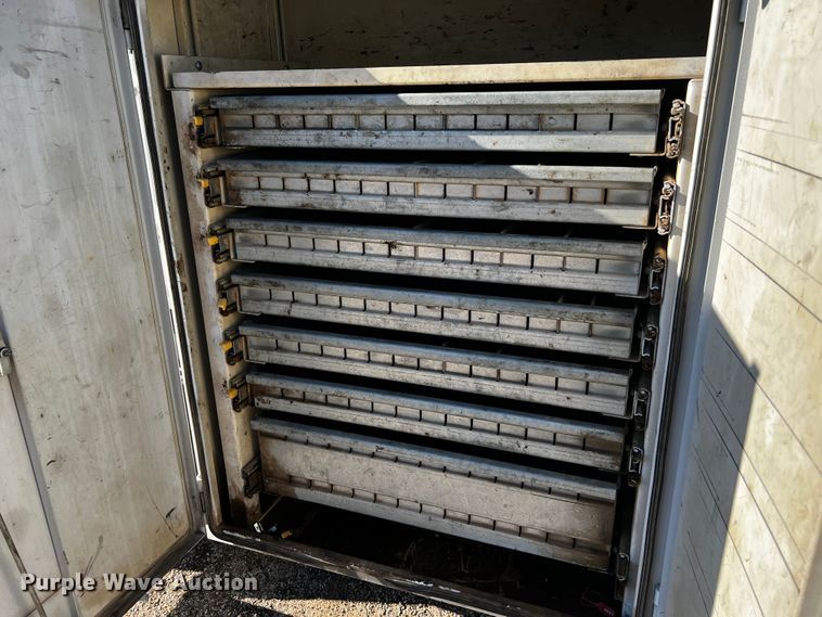 image for item DQ1915 2007 International 4300  utility / service truck