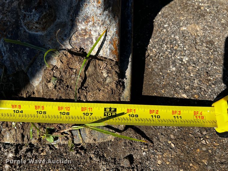 image for item DQ1916 1981 Caterpillar 950B  wheel loader