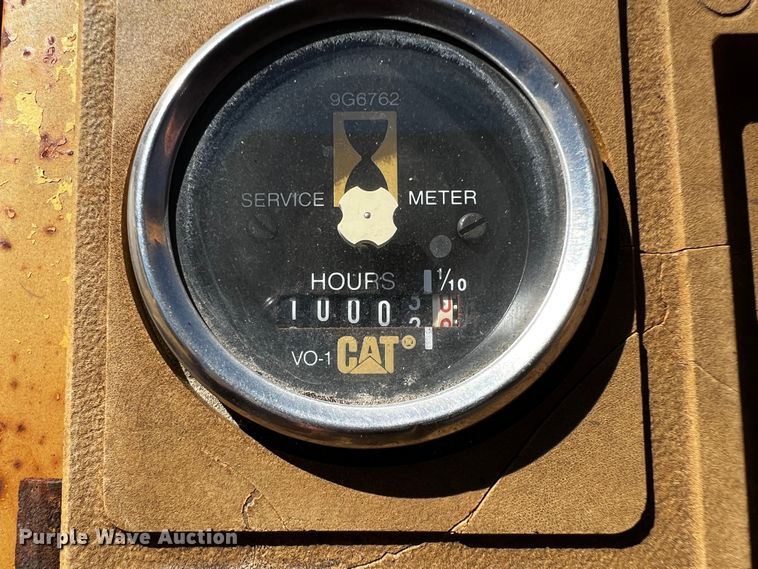 image for item DQ1916 1981 Caterpillar 950B  wheel loader