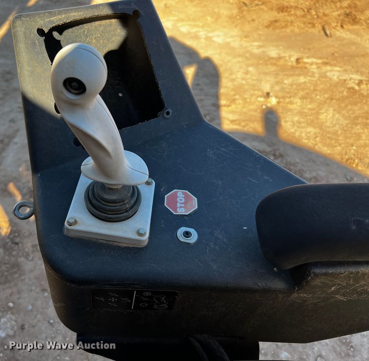 image for item DQ1918 2017 Ditch Witch JT20  directional boring unit