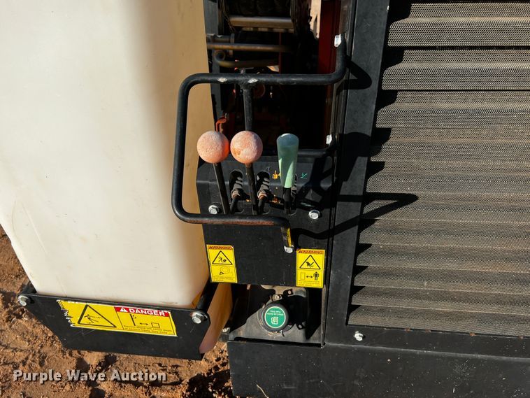 image for item DQ1919 2016 Ditch Witch JT9  directional boring unit