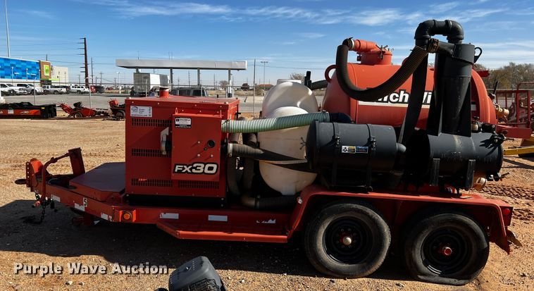 image for item DQ1920 2013 Ditch Witch FX30  vacuum excavator