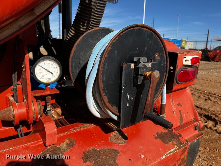 image for item DQ1920 2013 Ditch Witch FX30  vacuum excavator