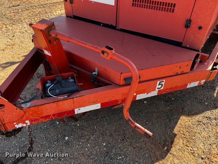 image for item DQ1920 2013 Ditch Witch FX30  vacuum excavator