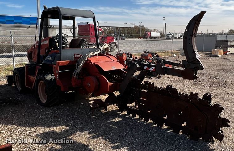image for item DQ1921 2004 Ditch Witch RT115H  trencher
