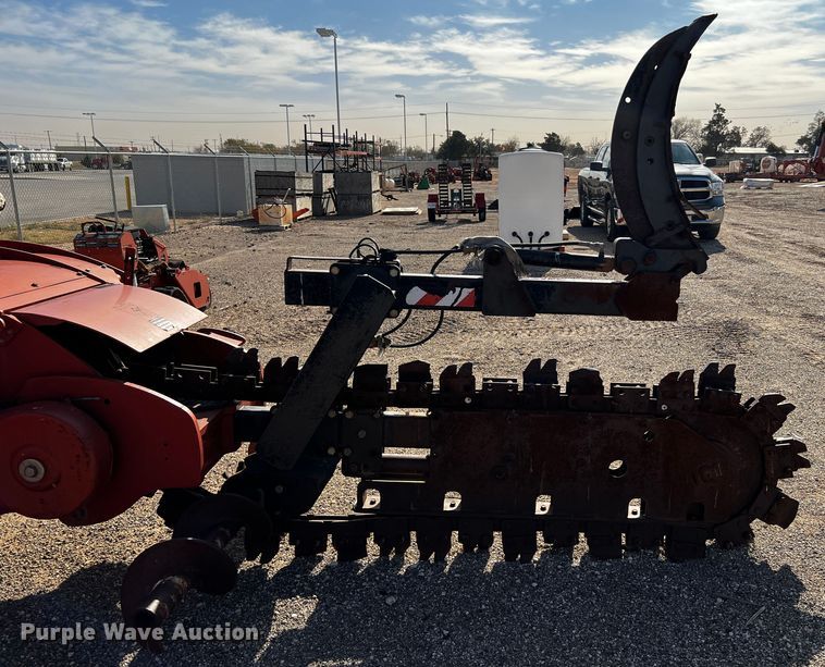 image for item DQ1921 2004 Ditch Witch RT115H  trencher