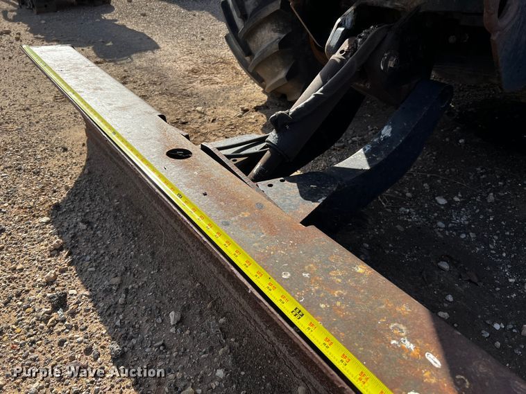 image for item DQ1921 2004 Ditch Witch RT115H  trencher