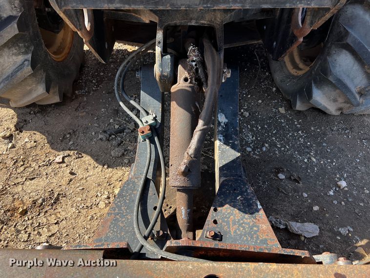 image for item DQ1921 2004 Ditch Witch RT115H  trencher