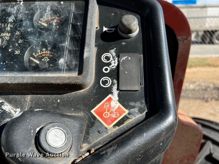 image for item DQ1921 2004 Ditch Witch RT115H  trencher