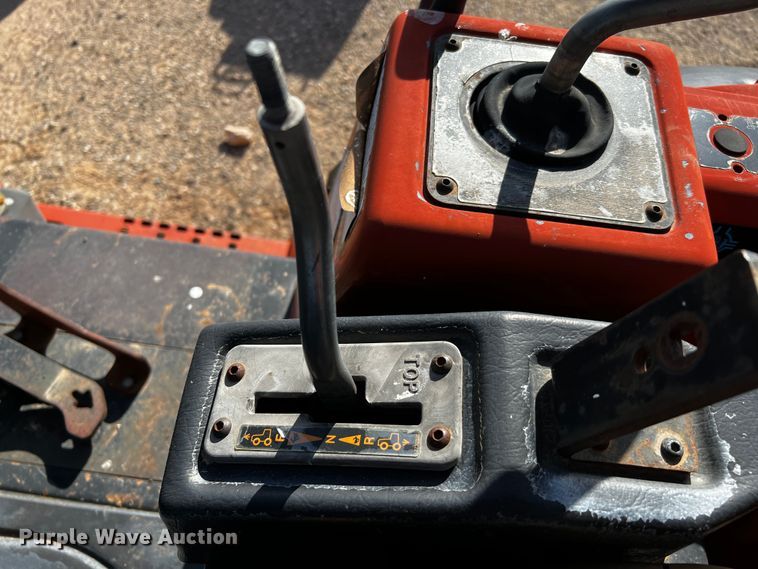 image for item DQ1921 2004 Ditch Witch RT115H  trencher