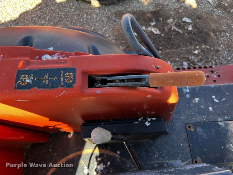 image for item DQ1921 2004 Ditch Witch RT115H  trencher