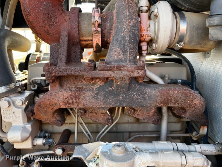 image for item DQ1921 2004 Ditch Witch RT115H  trencher