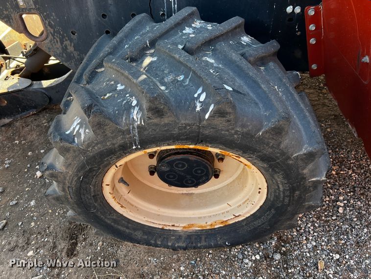 image for item DQ1921 2004 Ditch Witch RT115H  trencher