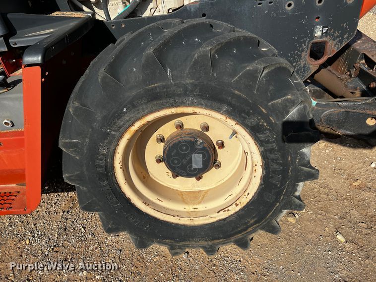 image for item DQ1921 2004 Ditch Witch RT115H  trencher