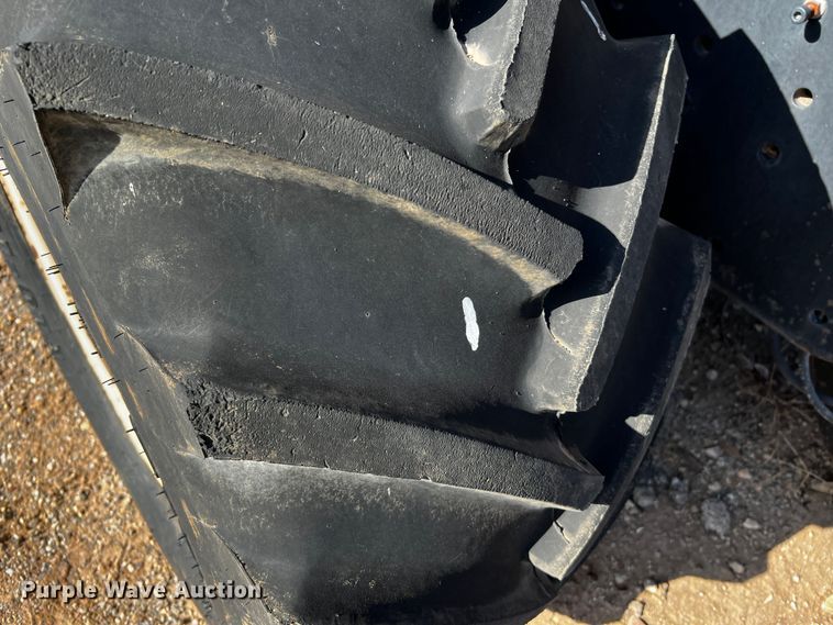 image for item DQ1921 2004 Ditch Witch RT115H  trencher