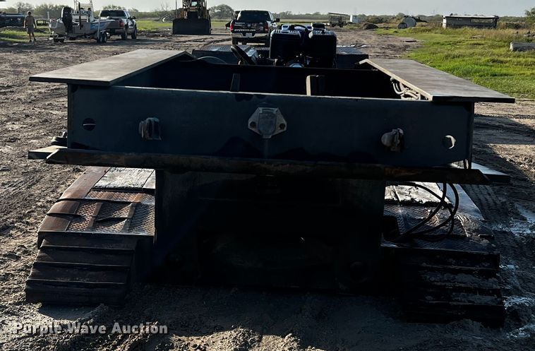 image for item DQ1925 1999 Eager Beaver 50GSL  lowboy equipment trailer