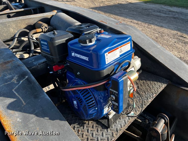 image for item DQ1925 1999 Eager Beaver 50GSL  lowboy equipment trailer