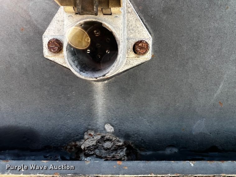 image for item DQ1925 1999 Eager Beaver 50GSL  lowboy equipment trailer