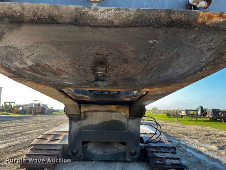 image for item DQ1925 1999 Eager Beaver 50GSL  lowboy equipment trailer