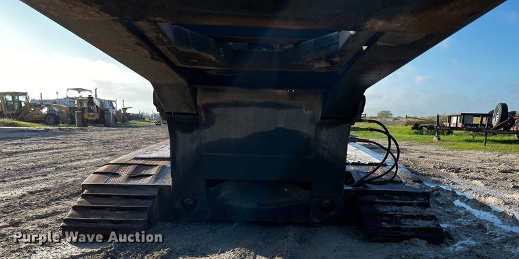 image for item DQ1925 1999 Eager Beaver 50GSL  lowboy equipment trailer