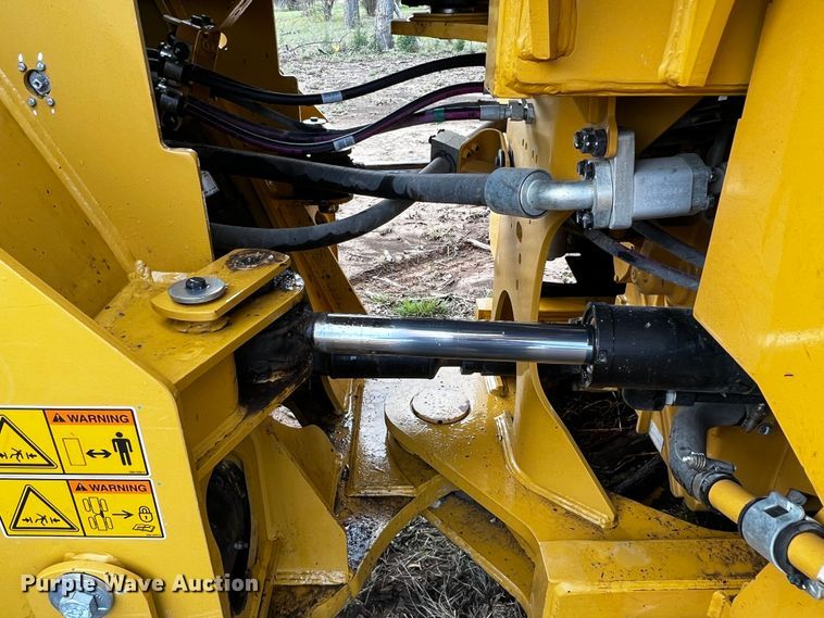 image for item DQ1926 2019 Caterpillar 950M  wheel loader