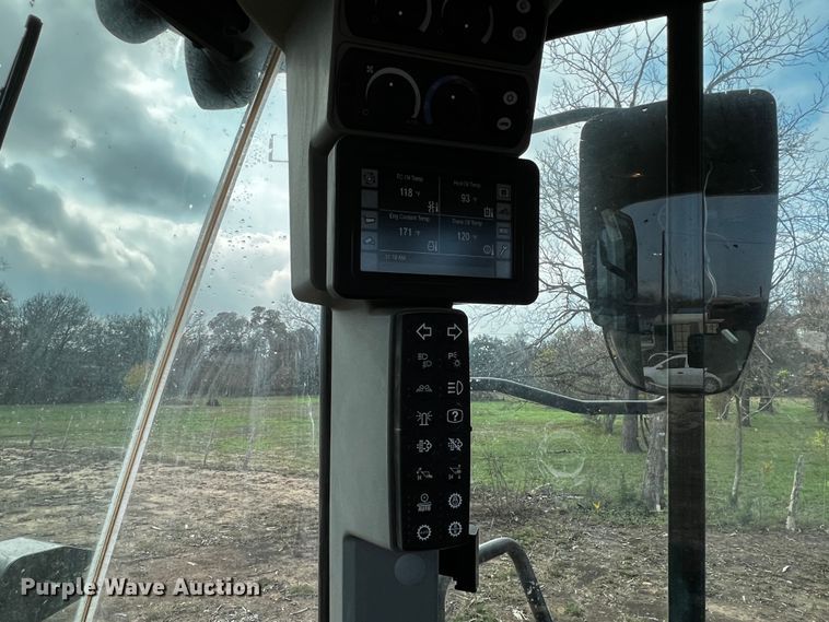 image for item DQ1926 2019 Caterpillar 950M  wheel loader