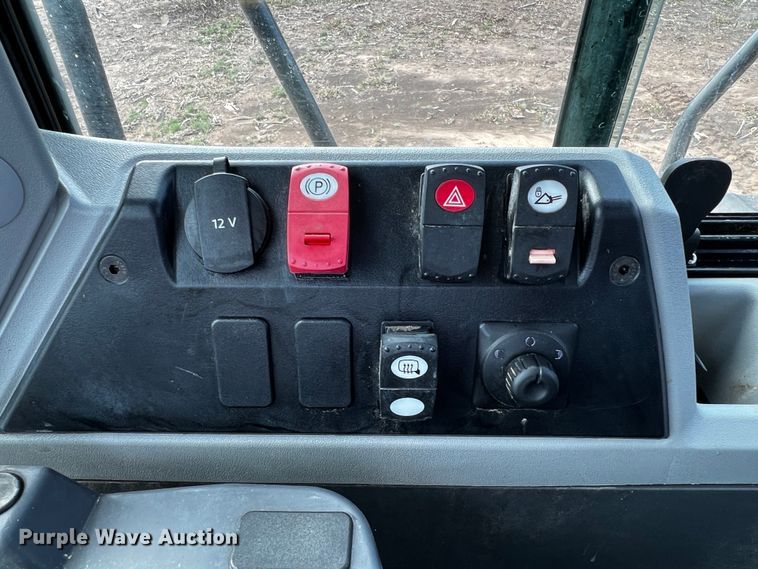 image for item DQ1926 2019 Caterpillar 950M  wheel loader