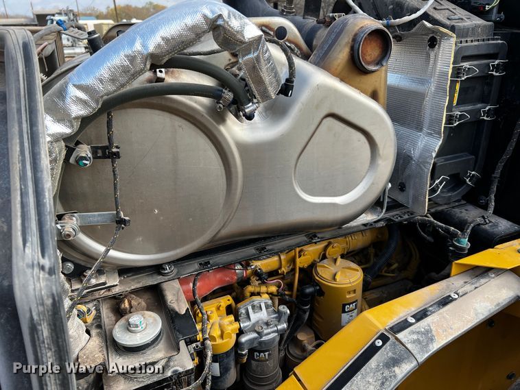 image for item DQ1926 2019 Caterpillar 950M  wheel loader