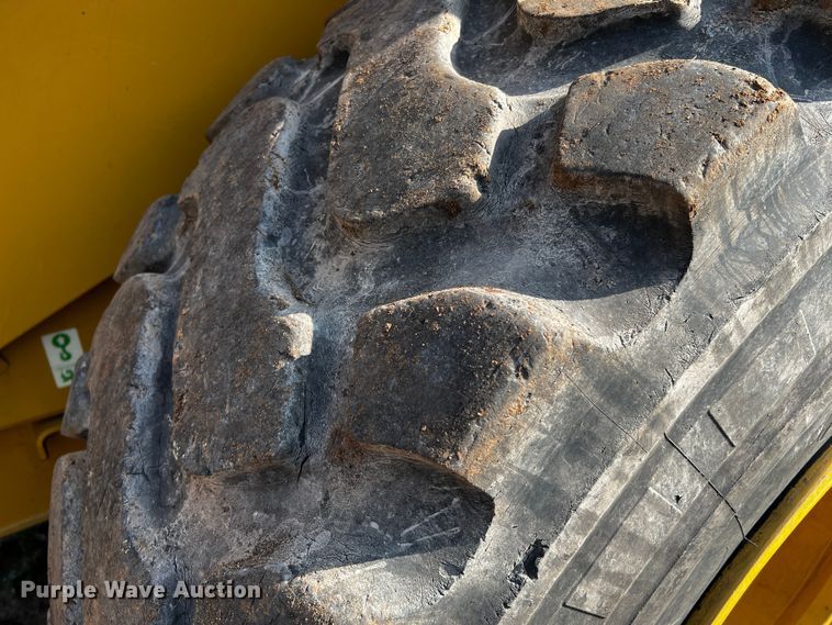 image for item DQ1926 2019 Caterpillar 950M  wheel loader