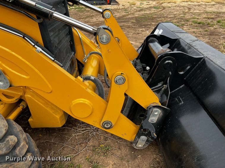 image for item DQ1927 2019 Caterpillar 420F2 IT  backhoe