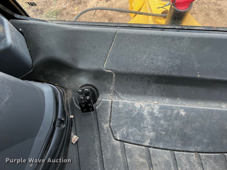 image for item DQ1927 2019 Caterpillar 420F2 IT  backhoe