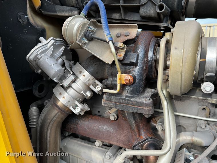 image for item DQ1927 2019 Caterpillar 420F2 IT  backhoe