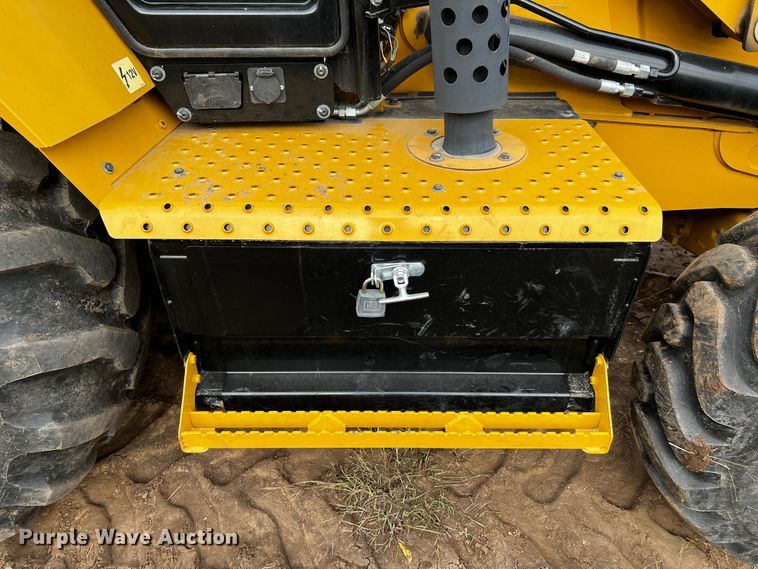 image for item DQ1927 2019 Caterpillar 420F2 IT  backhoe