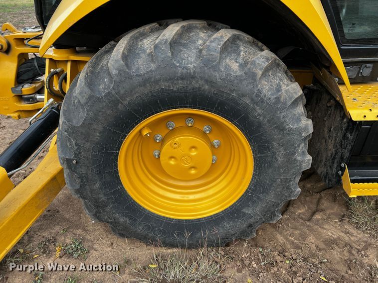 image for item DQ1927 2019 Caterpillar 420F2 IT  backhoe