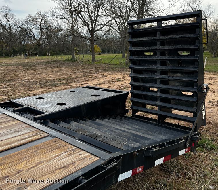 image for item DQ1929 2016 Big Tex 25GNHD  equipment trailer