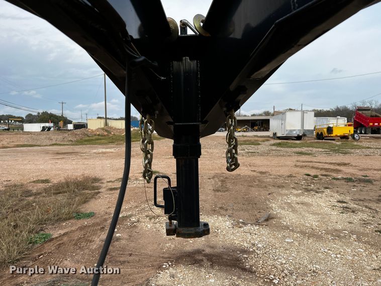 image for item DQ1929 2016 Big Tex 25GNHD  equipment trailer