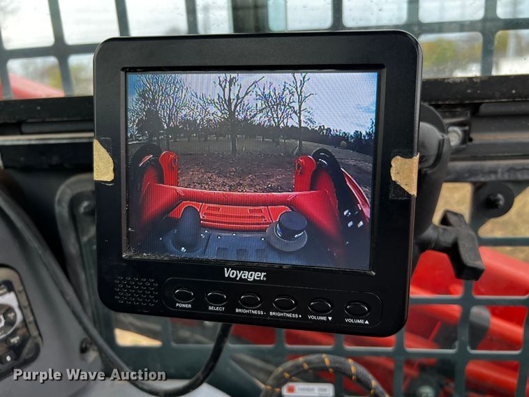 image for item DQ1930 Kubota SVL95-2S  tracked skid steer loader