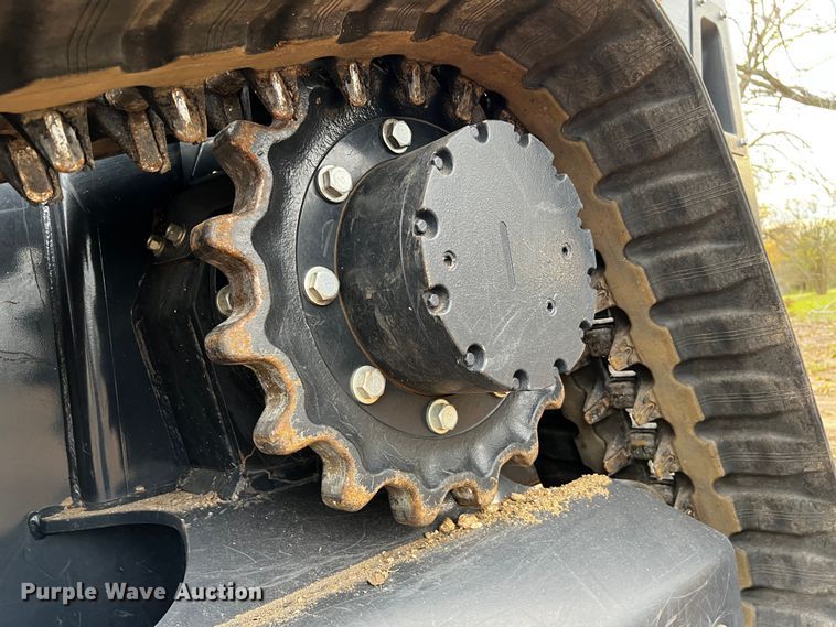 image for item DQ1930 Kubota SVL95-2S  tracked skid steer loader