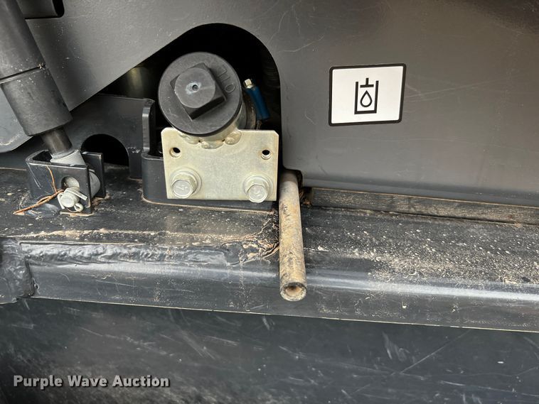 image for item DQ1930 Kubota SVL95-2S  tracked skid steer loader