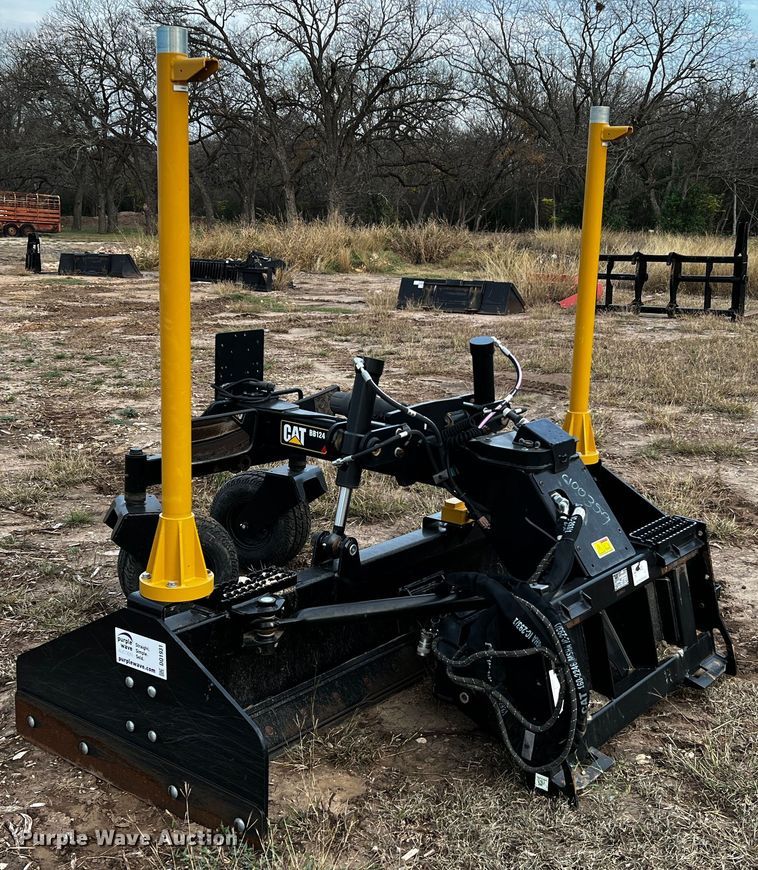 2019 Caterpillar BB124 skid steer box blade in TX Item DQ1931