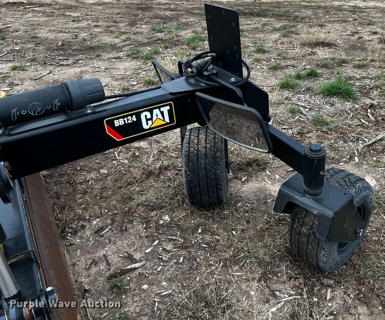 image for item DQ1931 2019 Caterpillar BB124  skid steer box blade