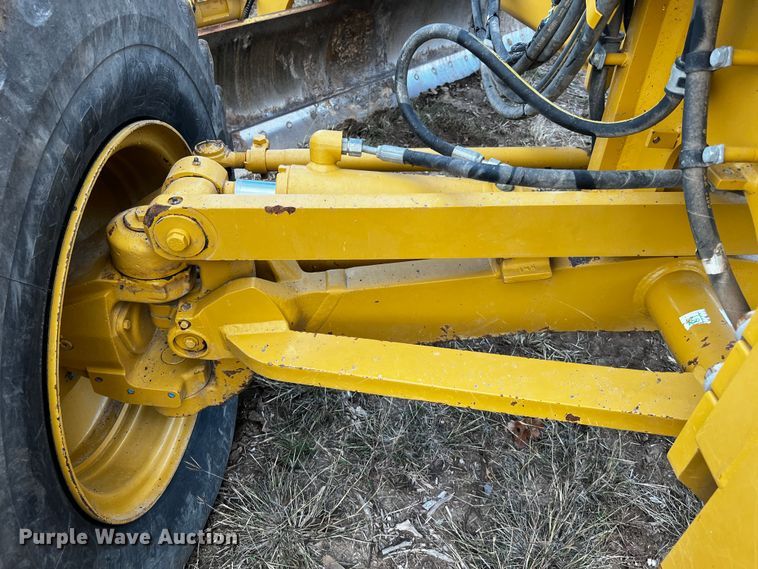 image for item DQ1932 2012 Caterpillar 140M2 VHP Plus  motor grader