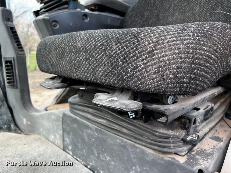 image for item DQ1932 2012 Caterpillar 140M2 VHP Plus  motor grader