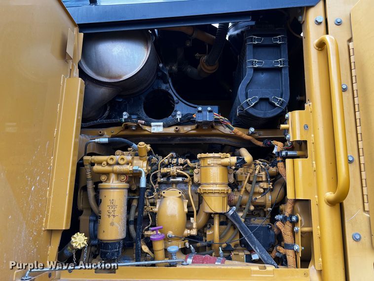 image for item DQ1932 2012 Caterpillar 140M2 VHP Plus  motor grader