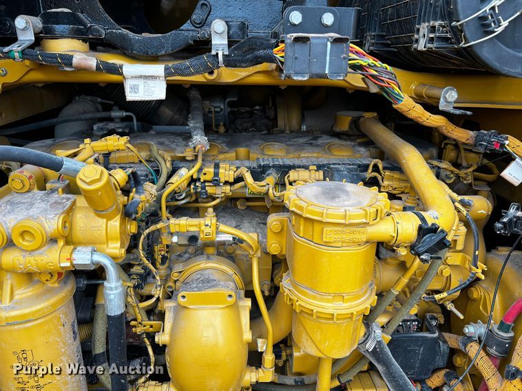 image for item DQ1932 2012 Caterpillar 140M2 VHP Plus  motor grader