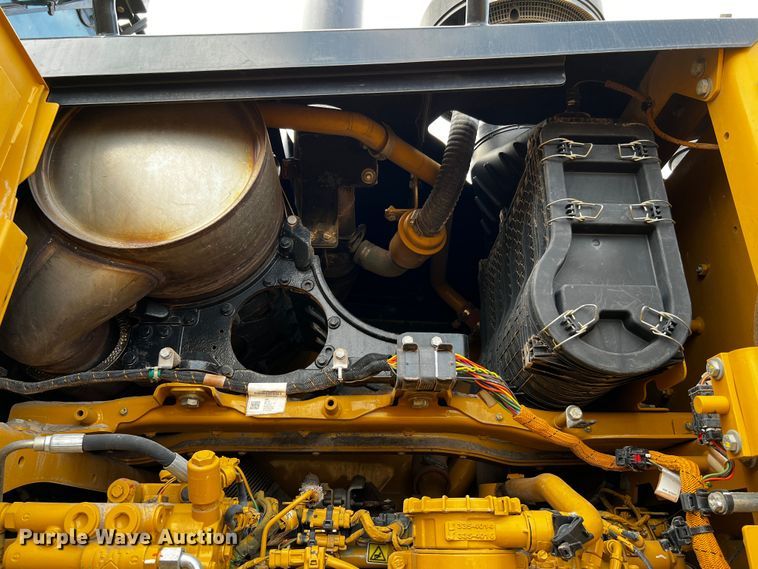 image for item DQ1932 2012 Caterpillar 140M2 VHP Plus  motor grader