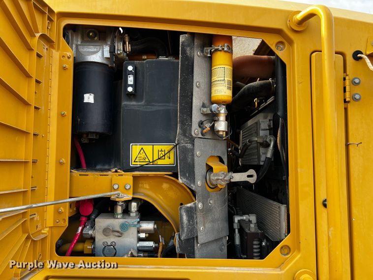 image for item DQ1932 2012 Caterpillar 140M2 VHP Plus  motor grader